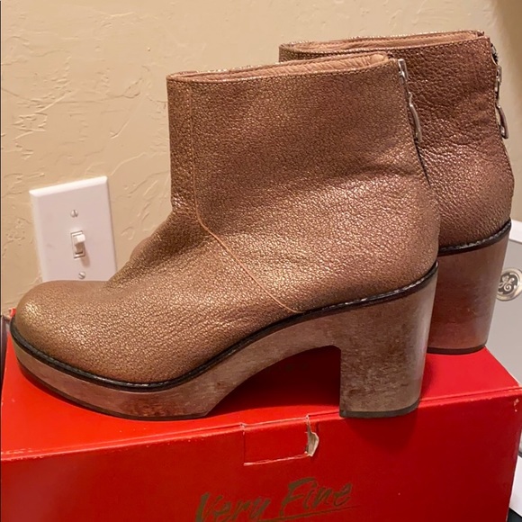 Gold platform clog boots new Calou Stockholm - Picture 2 of 6